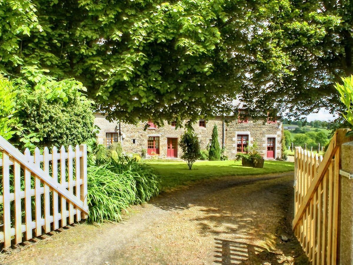 Holiday Home Close To Normandy Montaigu-les-Bois Kültér fotó